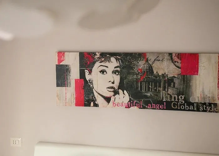 Apartment Banksy Inspired - Colli Albani *